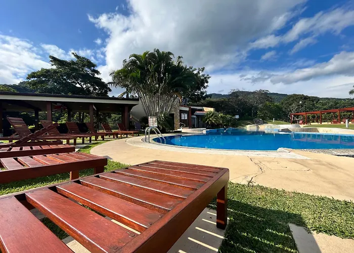 Cr Mariposa Rentals Cozy Retreat With Pool,Tennis,Gym,Free Wifi