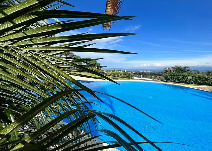 Cr Mariposa Rentals Cozy Retreat With Pool,Tennis,Gym,Free Wifi