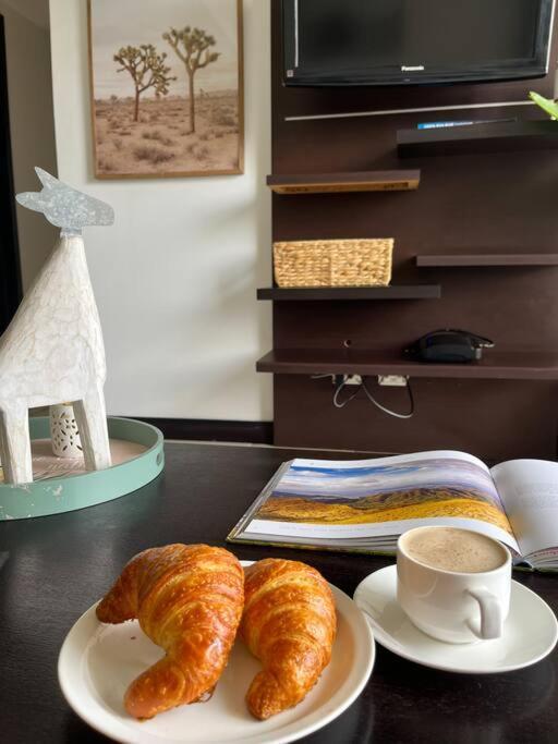 Cr Mariposa Cozy Retreat With Pool,tennis,gym,free Wifi *