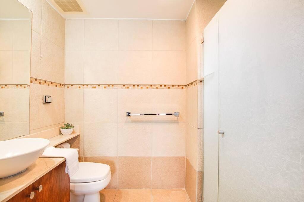 Cr Mariposa Cozy Retreat With Pool,tennis,gym,free Wifi Apartment *